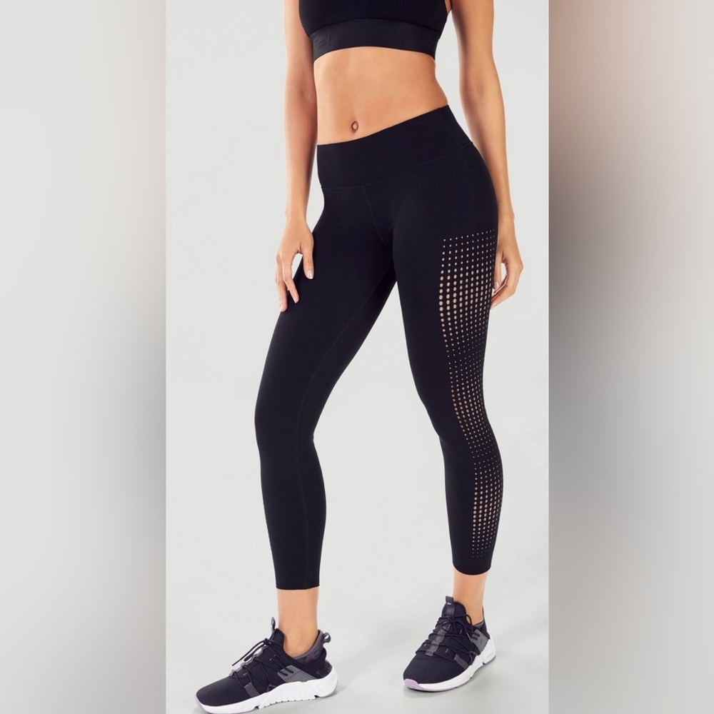 Fabletics Mid-Rise SculptKnit Dot 7/8